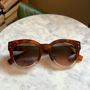 FENDI Women’s tortoise shell glasses